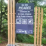 T2 Avec Piscine-le Family 67 * Pierrefiche (Aveyron)