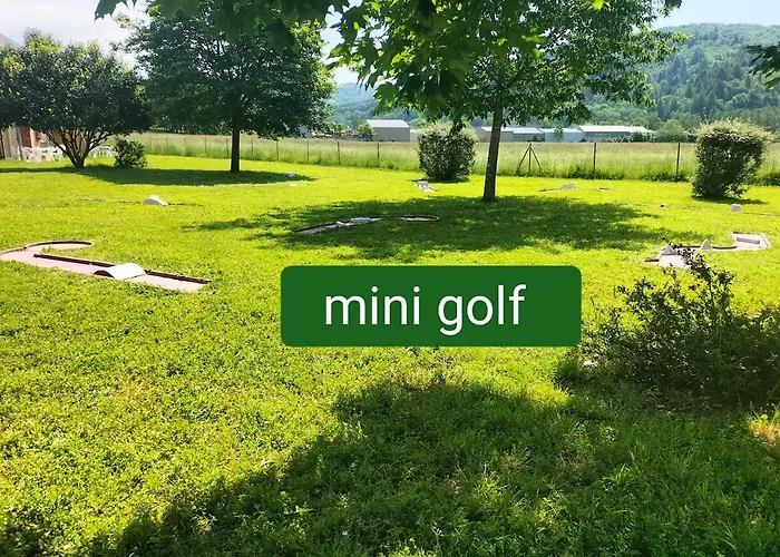 아파트 T2 Avec Piscine-le Family 67 Pierrefiche (Aveyron)