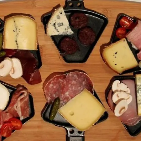 T2 Avec Piscine-le Family 67 Apartamento Pierrefiche (Aveyron)