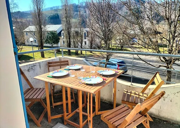 T2 Avec Piscine-le Family 67 * Pierrefiche